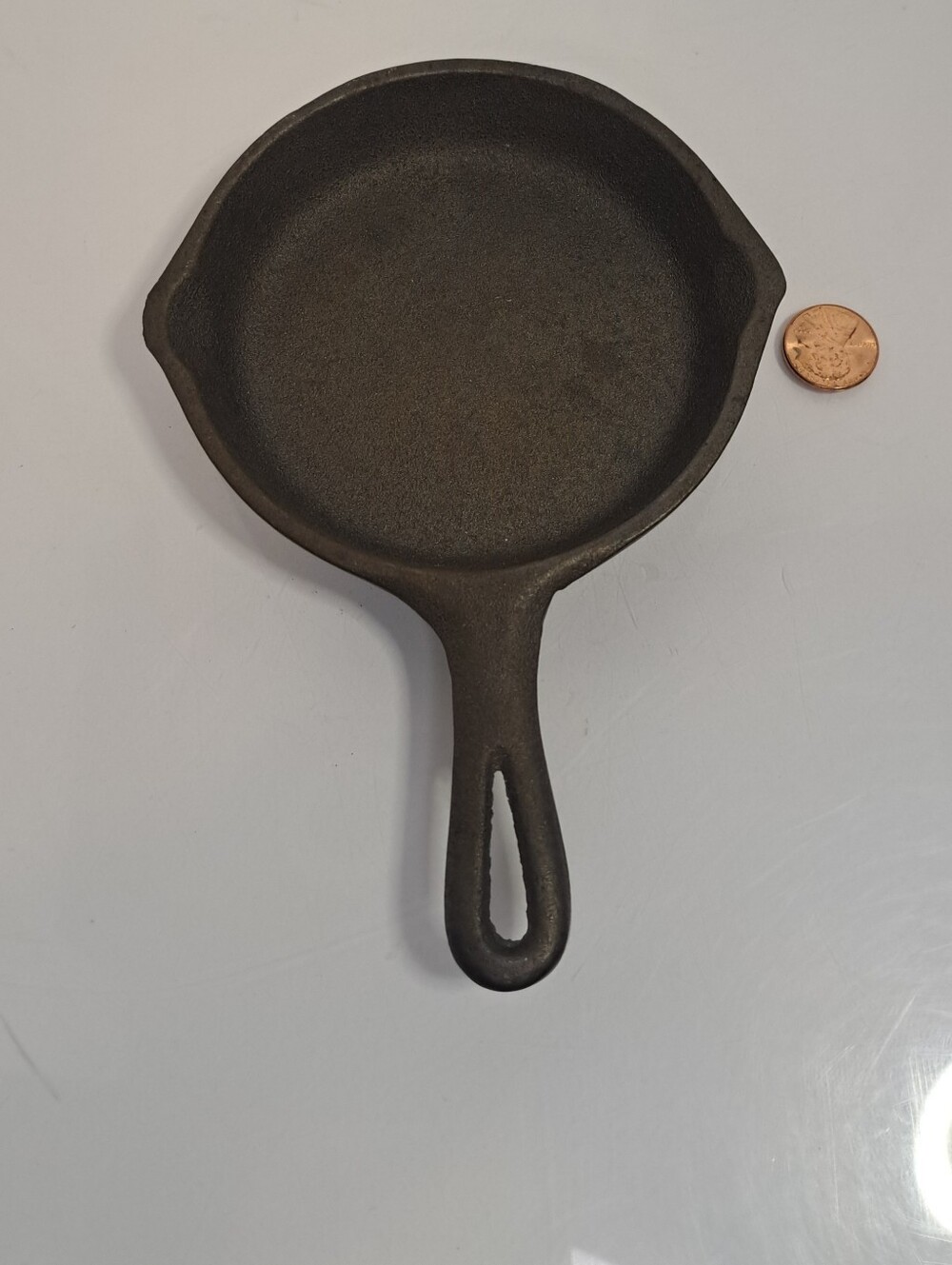 Wagner Cast Iron Cookware 100 Year Anniversary Ltd Ed Round Mini Skillet-NEW